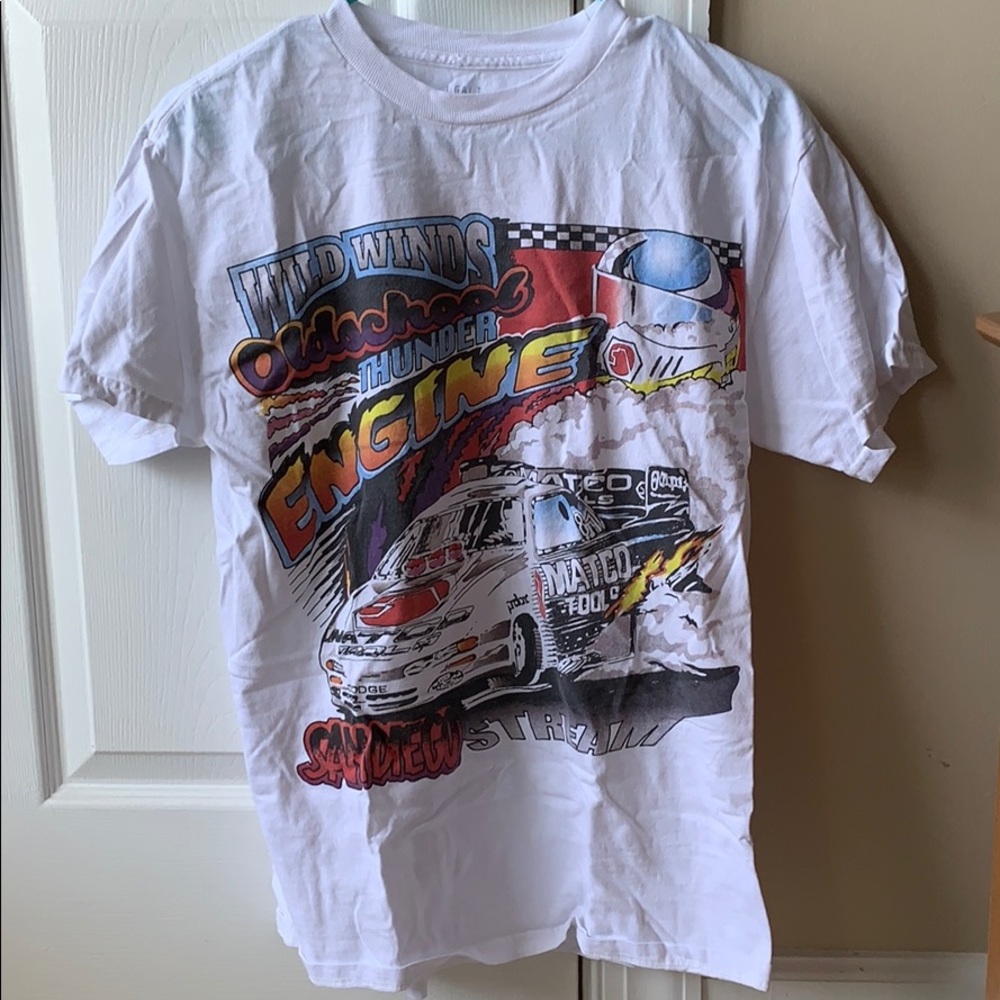 Brandy Melville Tshirt